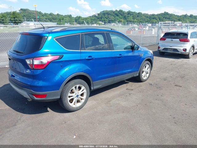 1FMCU9GD1JUD31075 Ford ESCAPE SE