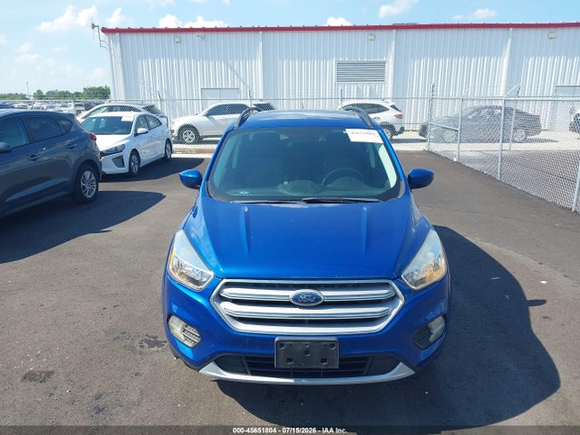 1FMCU9GD1JUD31075 Ford ESCAPE SE