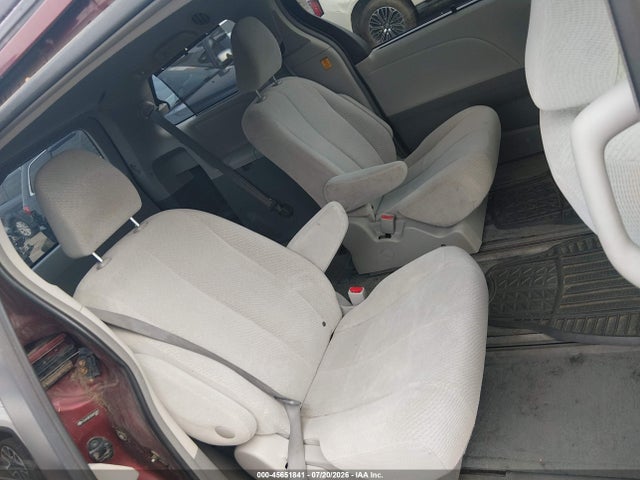 Продажа на аукционе авто 2013 Toyota Sienna Le 7 Passenger, vin: 5TDJK3DC5DS055941, номер лота: 45651841