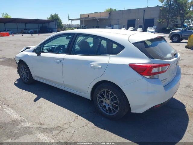 Subaru Impreza 2.0i 2018 4S3GTAA63J1724663 Image 3
