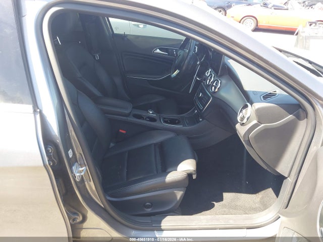 45651910 :رقم المزاد ، WDCTG4GB0JJ370099 vin ، 2018 Mercedes-benz Gla 250 4matic مزاد بيع