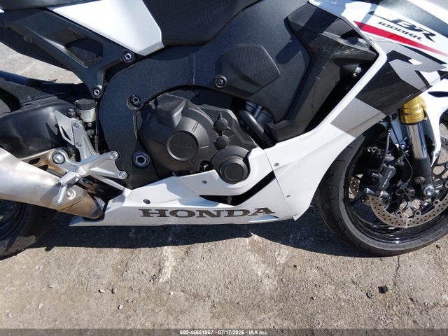 Продажа на аукционе авто 2026 Honda Cbr1000 Rr, vin: JH2SC7715TK900819, номер лота: 45651967