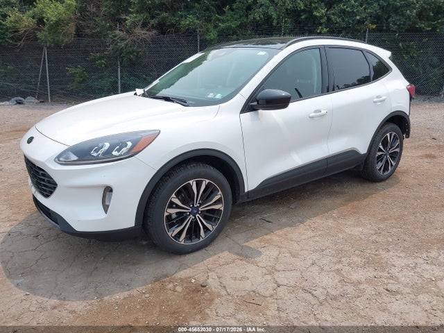 1FMCU9H92NUB68078 Ford ESCAPE SEL