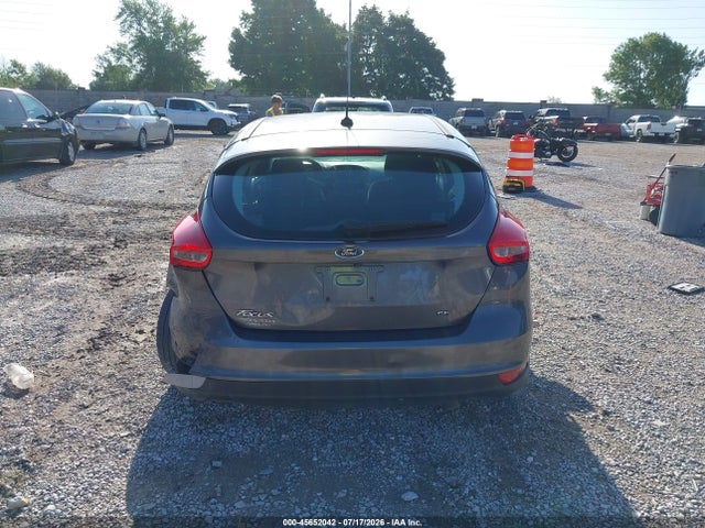1FADP3K22HL303648 Ford FOCUS SE