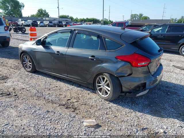 1FADP3K22HL303648 Ford FOCUS SE