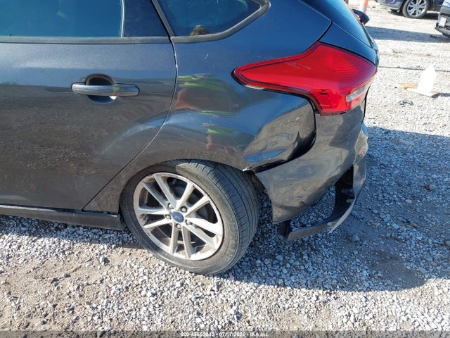 1FADP3K22HL303648 Ford FOCUS SE