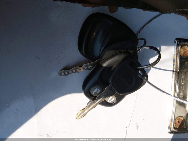 2005 Gmc Yukon Xl 1500 Slt მანქანა იყიდება აუქციონზე, vin: 3GKFK16Z05G242228, აუქციონის ნომერი: 45652051