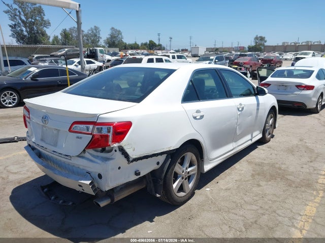 Toyota CAMRY SE 2014 4T1BF1FK1EU444456 Image 4