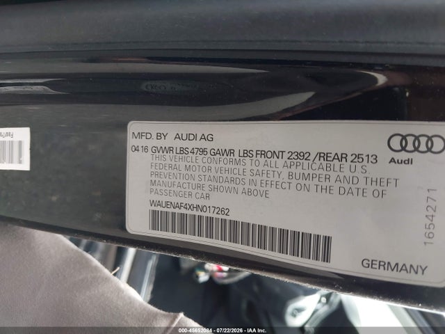 WAUENAF4XHN017262 Audi A4 Premium Plus