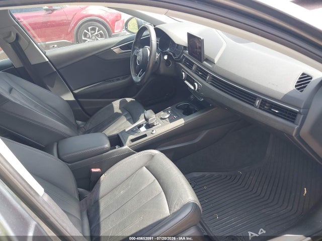 45652091 :رقم المزاد ، WAUGMAF44HN048308 vin ، 2017 Audi A4 Ultra Premium مزاد بيع