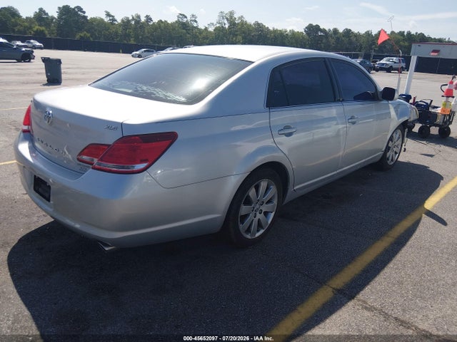 2006 Toyota Avalon Xls მანქანა იყიდება აუქციონზე, vin: 4T1BK36B76U125460, აუქციონის ნომერი: 45652097