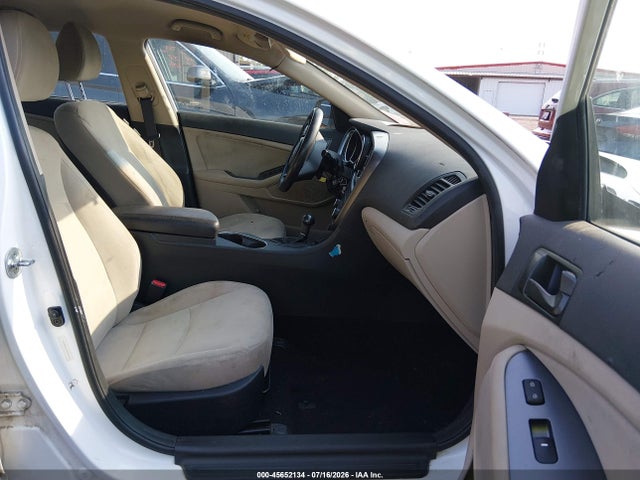 45652134 :رقم المزاد ، 5XXGM4A70FG459607 vin ، 2015 Kia Optima Lx مزاد بيع