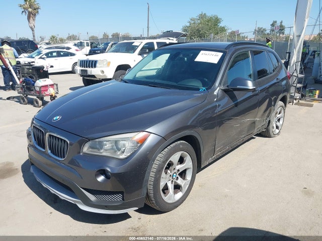BMW X1 Sdrive28i 2015 WBAVM1C58FV318402 Image 2