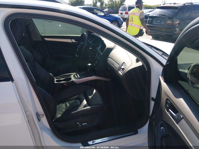 Продаж на аукціоні авто 2014 Audi A4 2.0t Premium, vin: WAUFFAFL5EN034491, номер лоту: 45652160