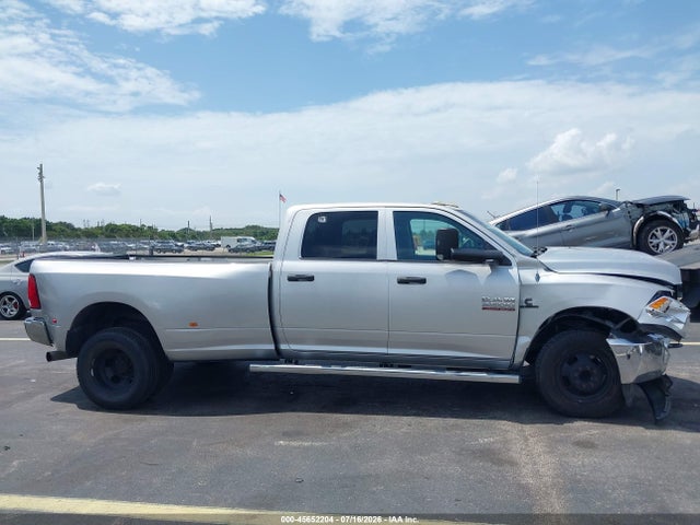 Aukcja sprzedaży 2014 Ram 3500 Tradesman, vin: 3C63RPGL5EG128692, numer aukcji: 45652204