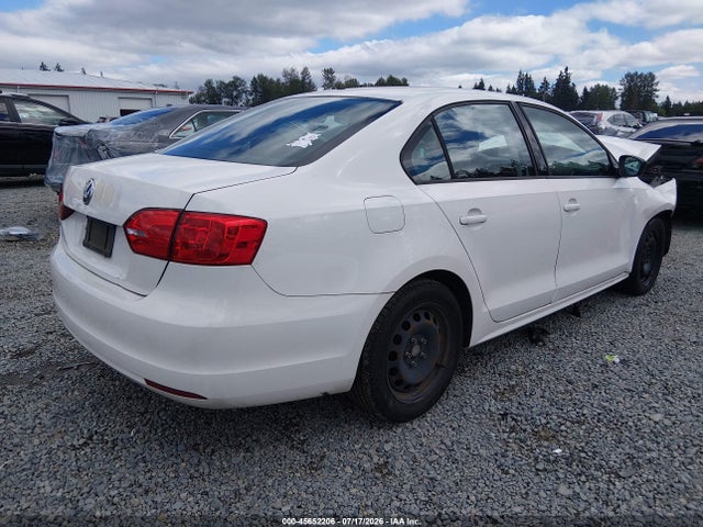 2013 Volkswagen Jetta 2.0l S მანქანა იყიდება აუქციონზე, vin: 3VW2K7AJXDM361125, აუქციონის ნომერი: 45652206