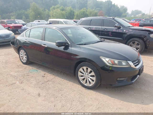 Продажа на аукционе авто 2015 Honda Accord Ex-l, vin: 1HGCR2F85FA242430, номер лота: 45652219