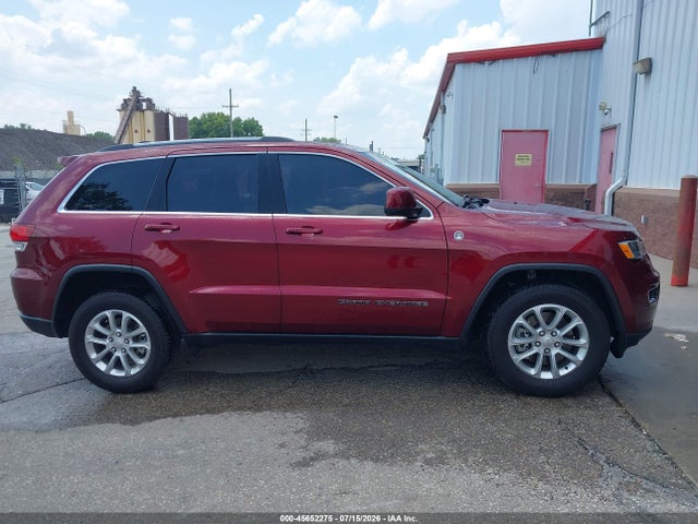 1C4RJFAG4MC689774 Jeep Grand Cherokee Laredo E 4x4