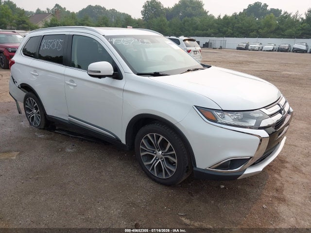 Продаж на аукціоні авто 2017 Mitsubishi Outlander Se/sel, vin: JA4AD3A3XHZ042941, номер лоту: 45652305