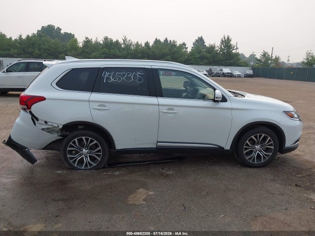 Продаж на аукціоні авто 2017 Mitsubishi Outlander Se/sel, vin: JA4AD3A3XHZ042941, номер лоту: 45652305