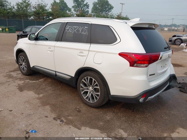 Продаж на аукціоні авто 2017 Mitsubishi Outlander Se/sel, vin: JA4AD3A3XHZ042941, номер лоту: 45652305