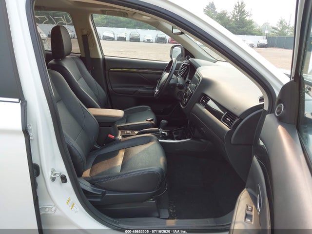 Продаж на аукціоні авто 2017 Mitsubishi Outlander Se/sel, vin: JA4AD3A3XHZ042941, номер лоту: 45652305