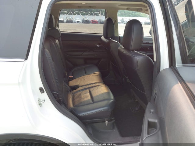Продаж на аукціоні авто 2017 Mitsubishi Outlander Se/sel, vin: JA4AD3A3XHZ042941, номер лоту: 45652305