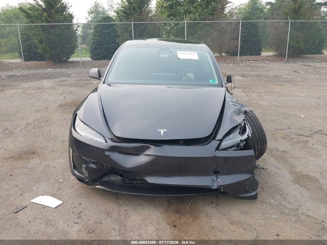 Tesla Model 3 Performance All-wheel Drive 2025 5YJ3E1ET5SF953265 Image 10