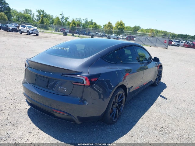 Tesla Model 3 Performance All-wheel Drive 2025 5YJ3E1ET5SF953265 Image 4
