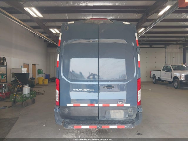Ford Transit-250 2019 1FTYR3XMXKKB29065 Image 17