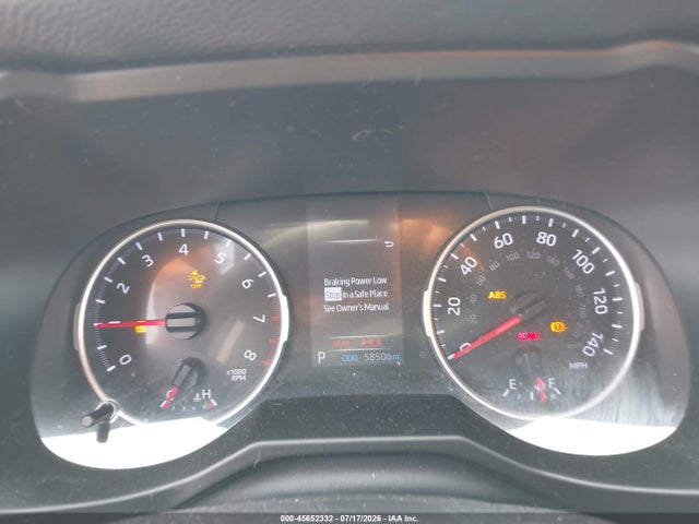 2T3F1RFV6KC001619 Toyota RAV4 LE