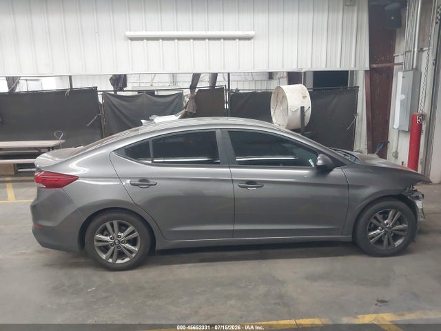 Hyundai ELANTRA SEL 2018 5NPD84LF0JH395111 Image 14