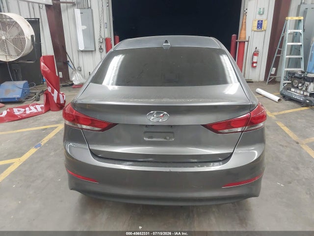 Hyundai ELANTRA SEL 2018 5NPD84LF0JH395111 Image 17