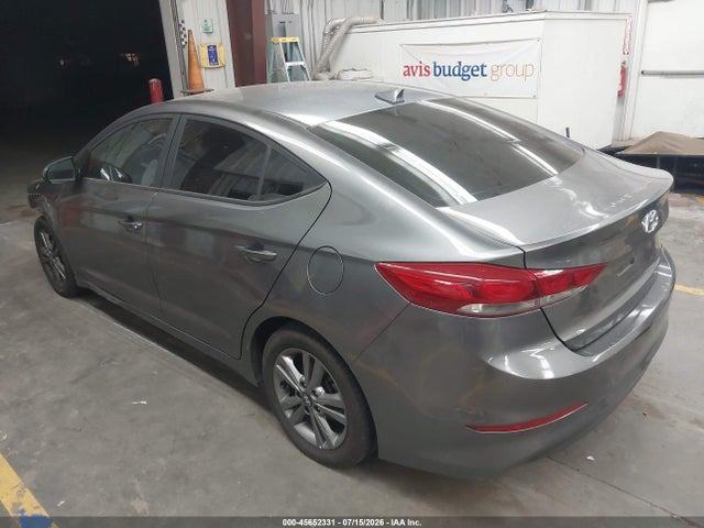 Hyundai ELANTRA SEL 2018 5NPD84LF0JH395111 Image 3