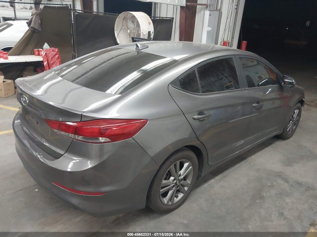 Hyundai ELANTRA SEL 2018 5NPD84LF0JH395111 Image 4