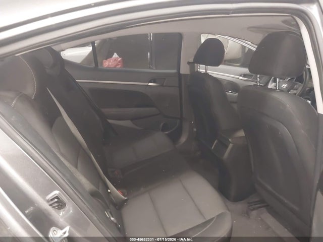 Hyundai ELANTRA SEL 2018 5NPD84LF0JH395111 Image 8