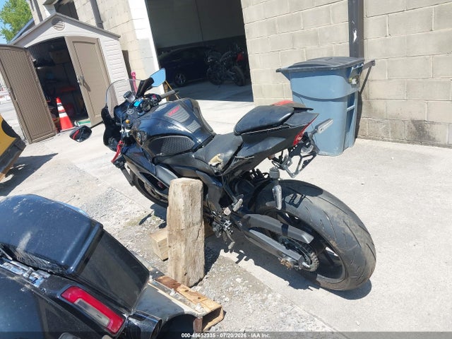 Yamaha Yzfr7 2025 JYARM38E3SA020376 Image 3
