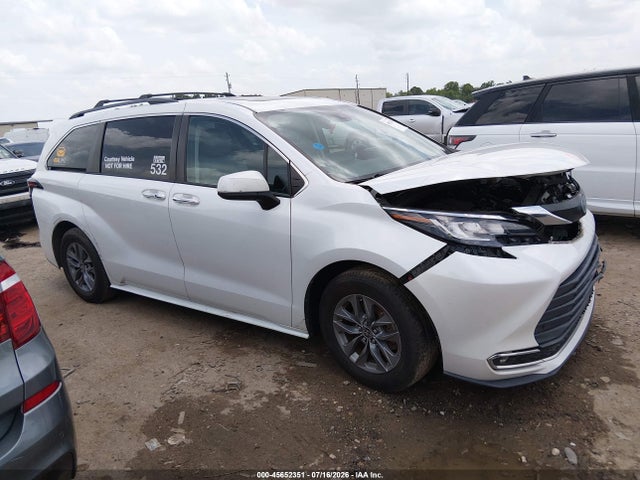 Продажа на аукционе авто 2022 Toyota Sienna Xle, vin: 5TDYRKECXNS082489, номер лота: 45652351