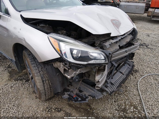 Subaru Outback 2.5i Limited 2015 4S4BSAJC8F3255712 Image 18