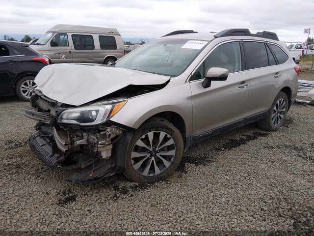 Subaru Outback 2.5i Limited 2015 4S4BSAJC8F3255712 Image 2
