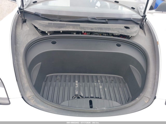 45652452 :رقم المزاد ، 5YJ3E1EB3LF791306 vin ، 2020 Tesla Model 3 Long Range Dual Motor All-wheel Drive مزاد بيع