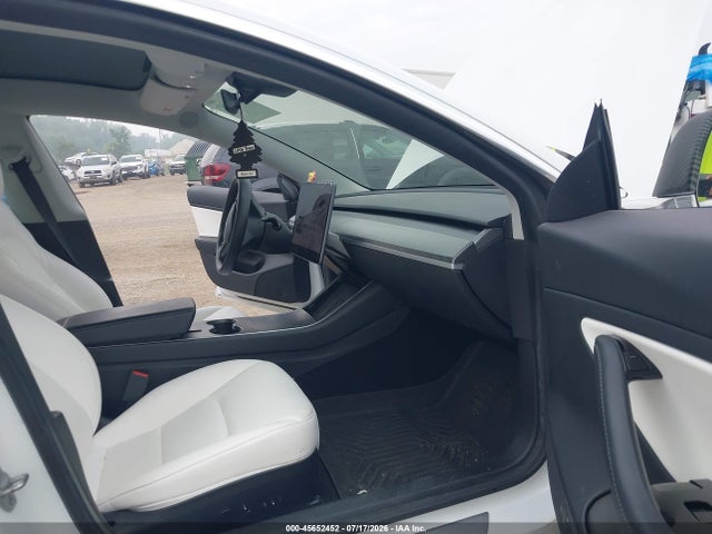 45652452 :رقم المزاد ، 5YJ3E1EB3LF791306 vin ، 2020 Tesla Model 3 Long Range Dual Motor All-wheel Drive مزاد بيع