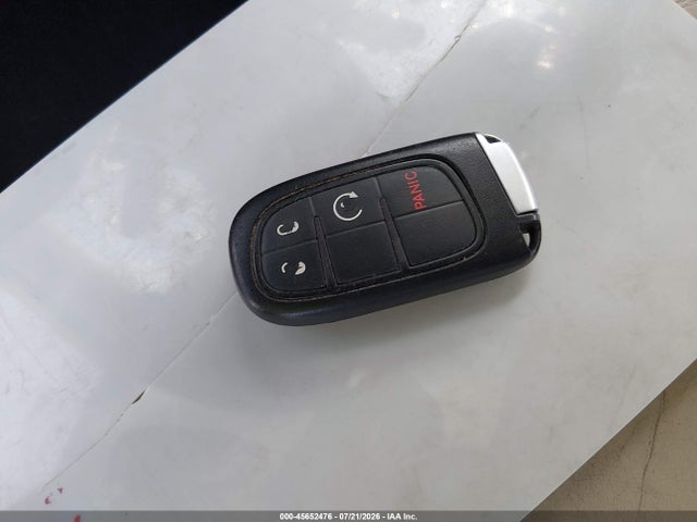 Продаж на аукціоні авто 2017 Jeep Cherokee Limited, vin: 1C4PJLDS3HW642987, номер лоту: 45652476