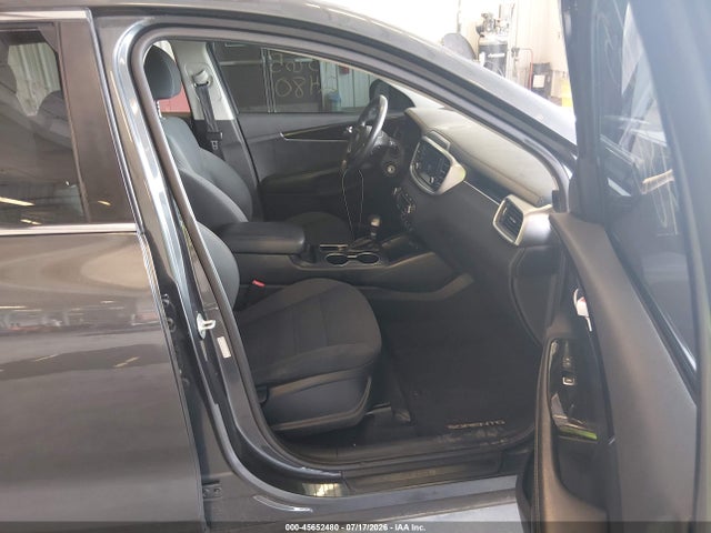 2019 Kia Sorento 3.3l S მანქანა იყიდება აუქციონზე, vin: 5XYPGDA53KG607955, აუქციონის ნომერი: 45652480