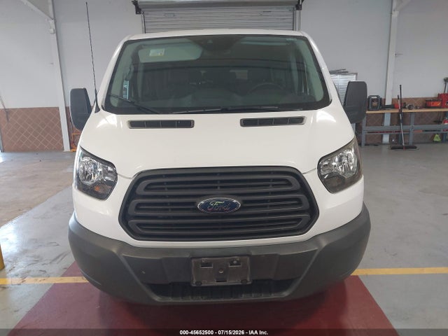 1FBZX2ZMXJKB42709 Ford Transit-350 Xl