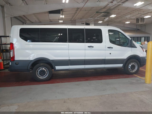1FBZX2ZMXJKB42709 Ford Transit-350 Xl