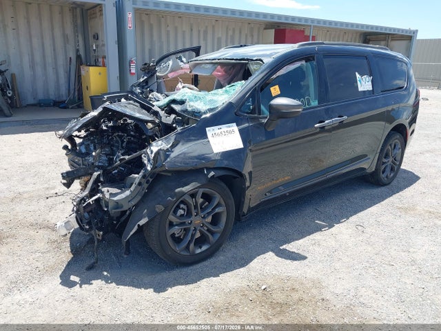 Продаж на аукціоні авто 2023 Chrysler Pacifica Touring L Awd, vin: 2C4RC3BG9PR585476, номер лоту: 45652505