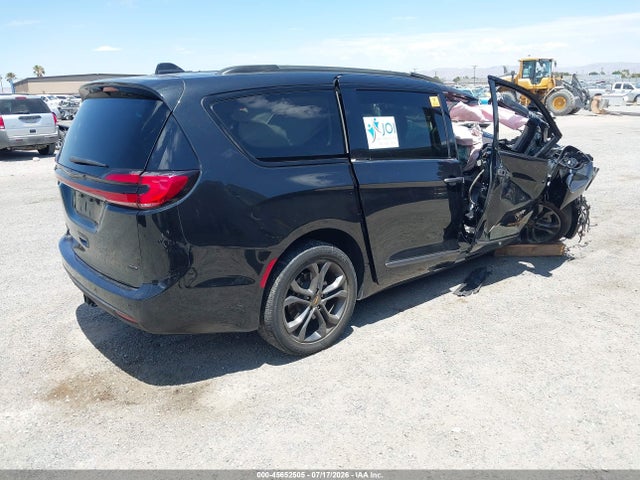 Продаж на аукціоні авто 2023 Chrysler Pacifica Touring L Awd, vin: 2C4RC3BG9PR585476, номер лоту: 45652505
