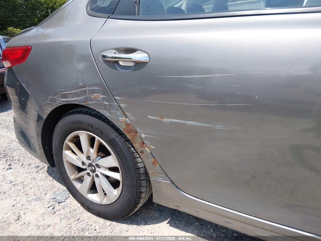 45652524 :رقم المزاد ، 5XXGT4L39GG114896 vin ، 2016 Kia Optima Lx مزاد بيع