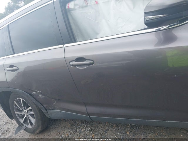 Toyota Highlander Xle 2019 5TDKZRFH3KS557470 Image 13
